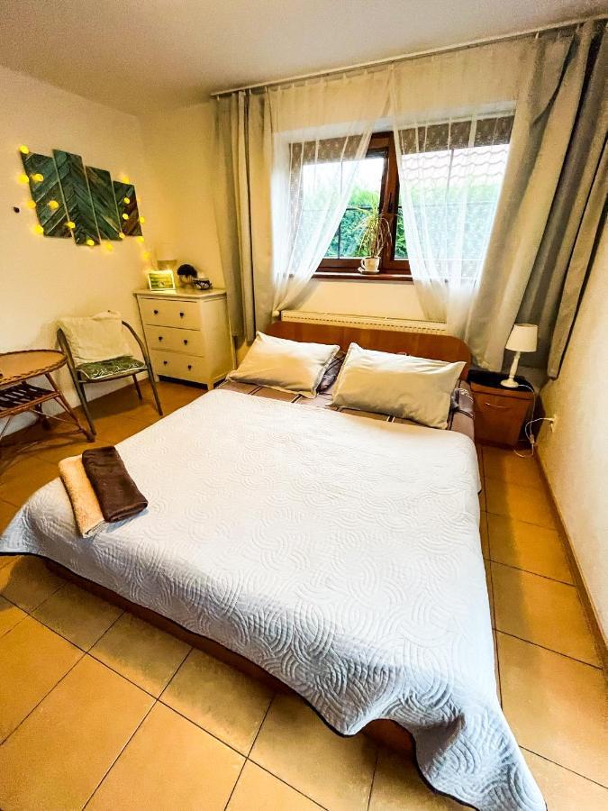 Pokoje Goscinne Emilio Kudowa Zdroj Luaran gambar